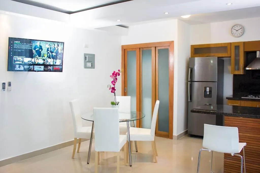 Modern And Centric Apartment With Pool And Gym At Downtown Santo Domingo 0*,  República Dominicana